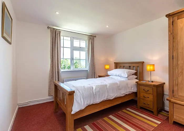 4 Bedroom Luxury Overlooking Bay Nyaraló